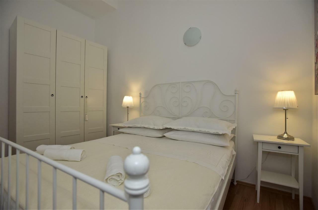 Andor - Lux, Two Beautiful Terraces With Sea & Sunset View Apartment Макарска Екстериор снимка