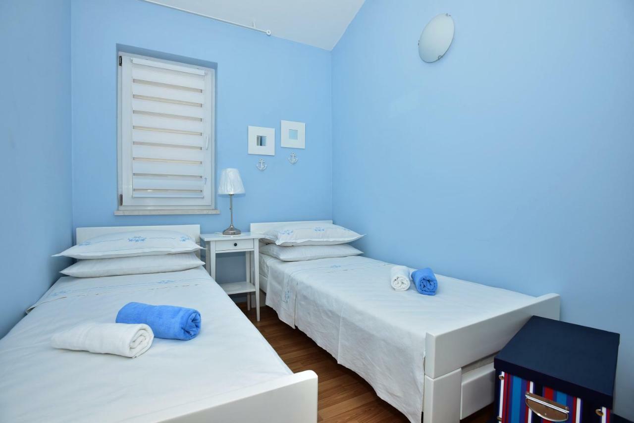 Andor - Lux, Two Beautiful Terraces With Sea & Sunset View Apartment Макарска Екстериор снимка