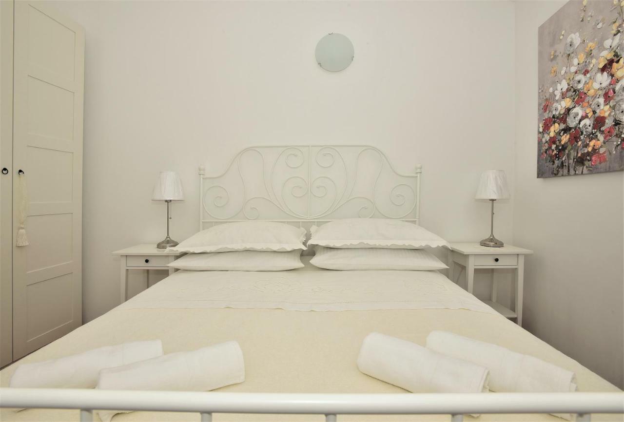 Andor - Lux, Two Beautiful Terraces With Sea & Sunset View Apartment Макарска Екстериор снимка