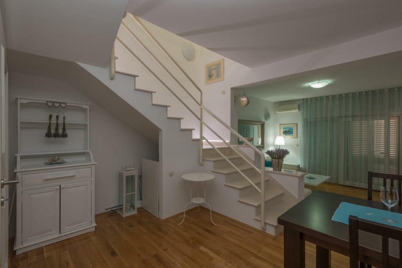 Andor - Lux, Two Beautiful Terraces With Sea & Sunset View Apartment Макарска Екстериор снимка