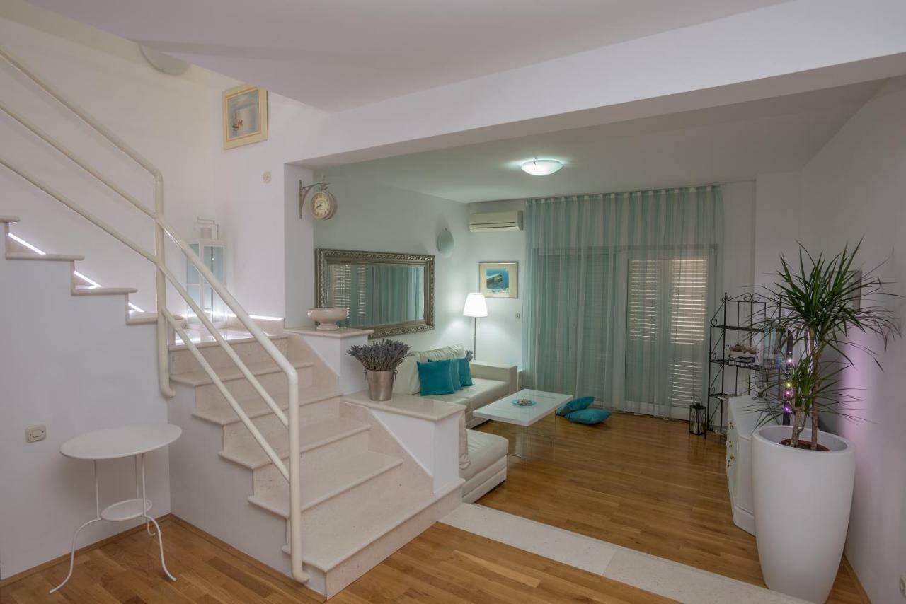Andor - Lux, Two Beautiful Terraces With Sea & Sunset View Apartment Макарска Екстериор снимка
